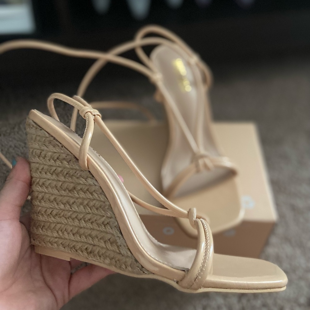 Miss Lola Heels